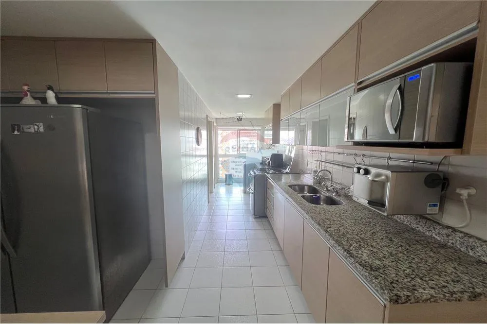 Apartamento 218 m² com 4 quartos e varanda com churrasqueira — photo 33