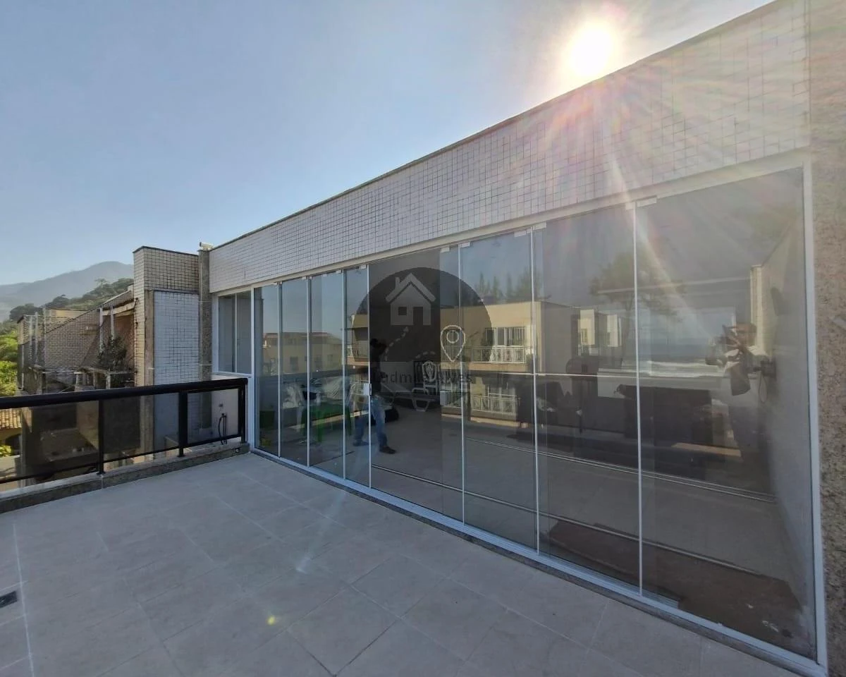 Duplex penthouse with 3 en-suite bedrooms and 178 m² — photo 4