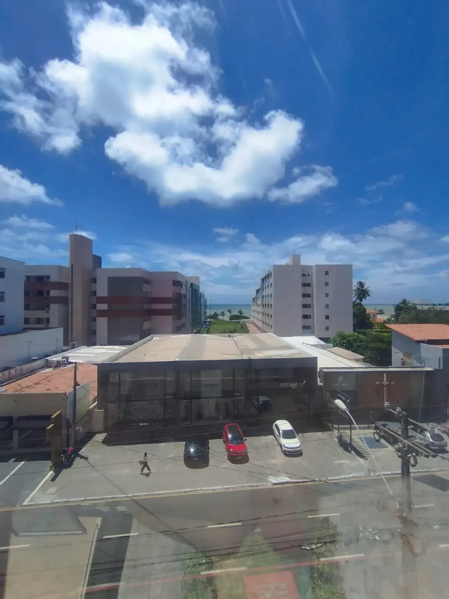 Furnished apartment with 3 bedrooms and gas stove