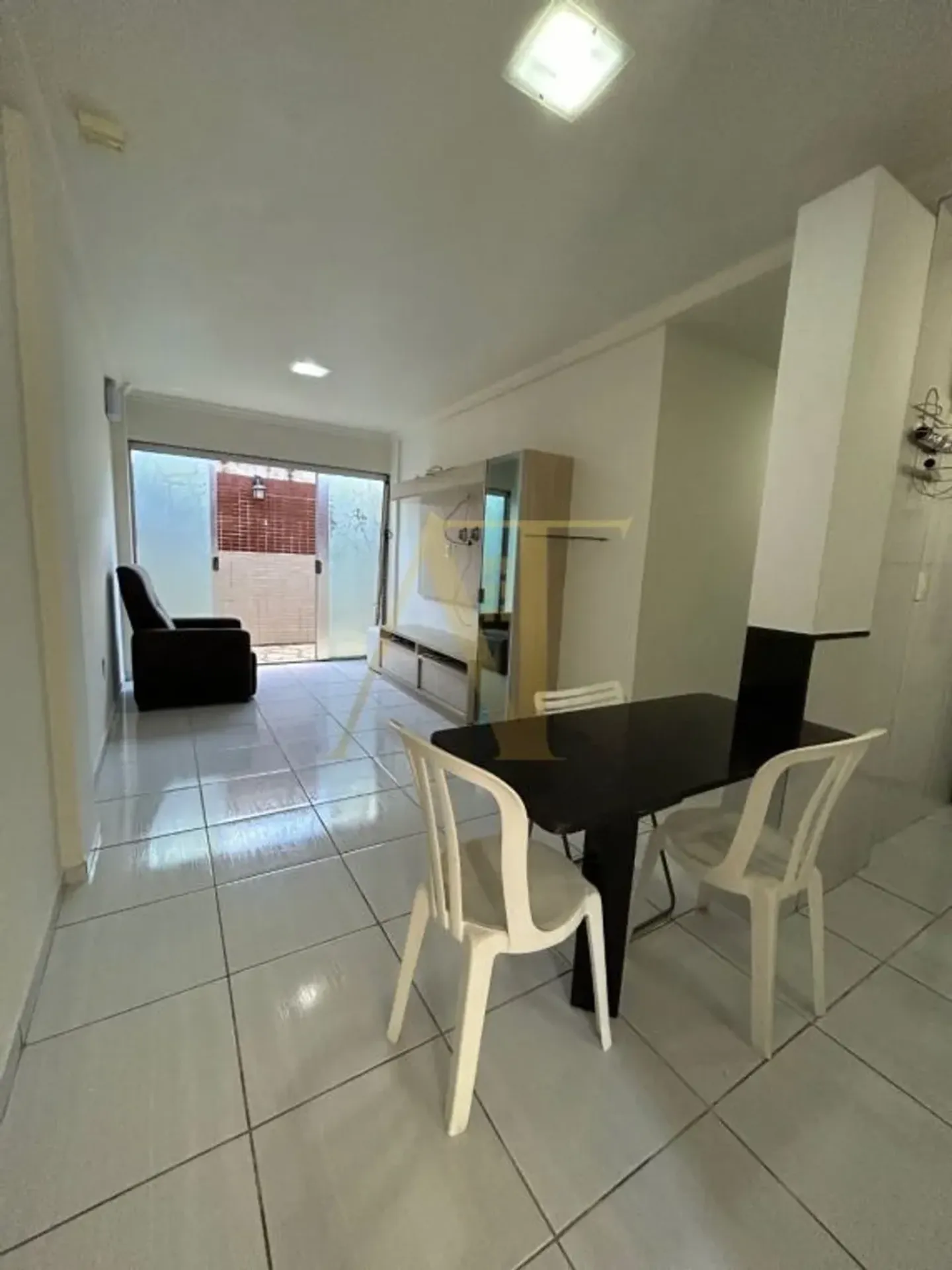 2-bedroom apartment with a washing machine in João Pessoa