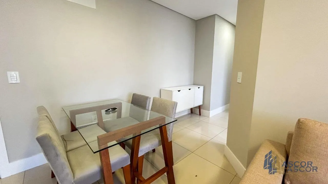 Balcony with a grill in a 2-bedroom apartment, 96 m² — photo 2