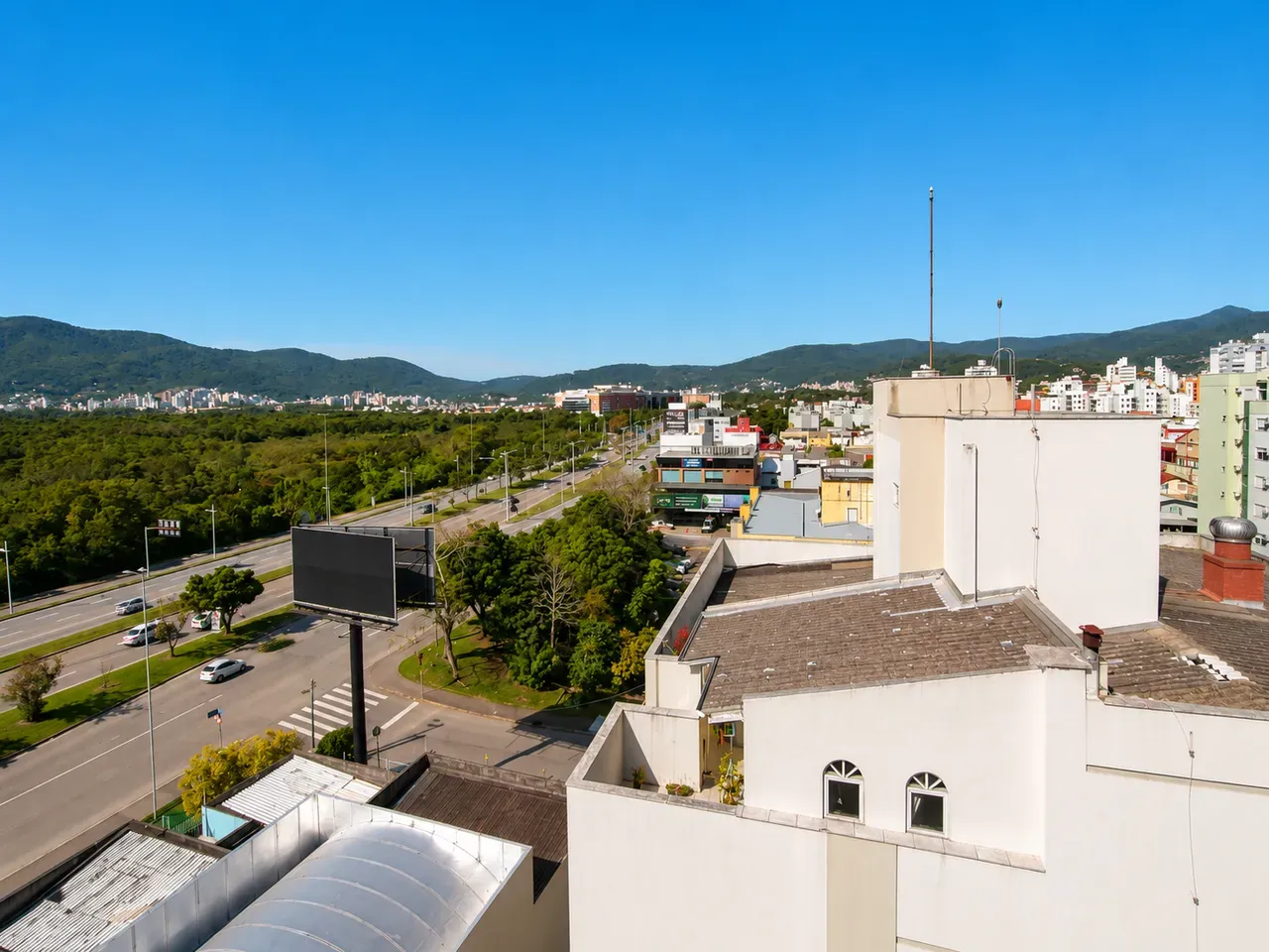Apartment, 72 m², with a mountain view — photo 11