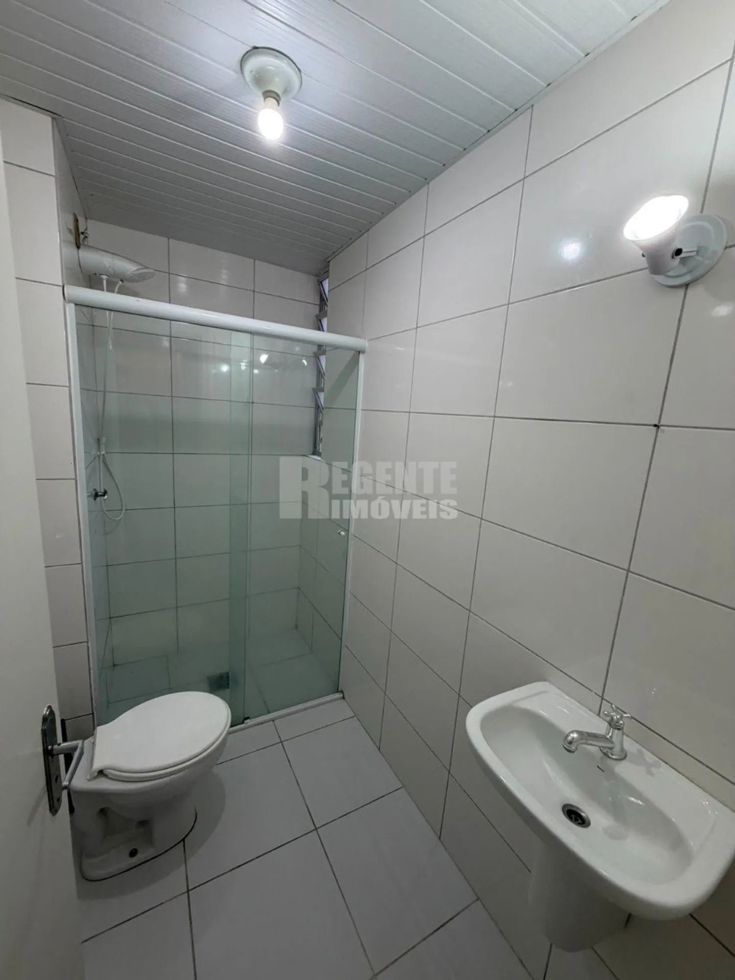 Квартира з 1 спальнею, балконом і без паркування — photo 10