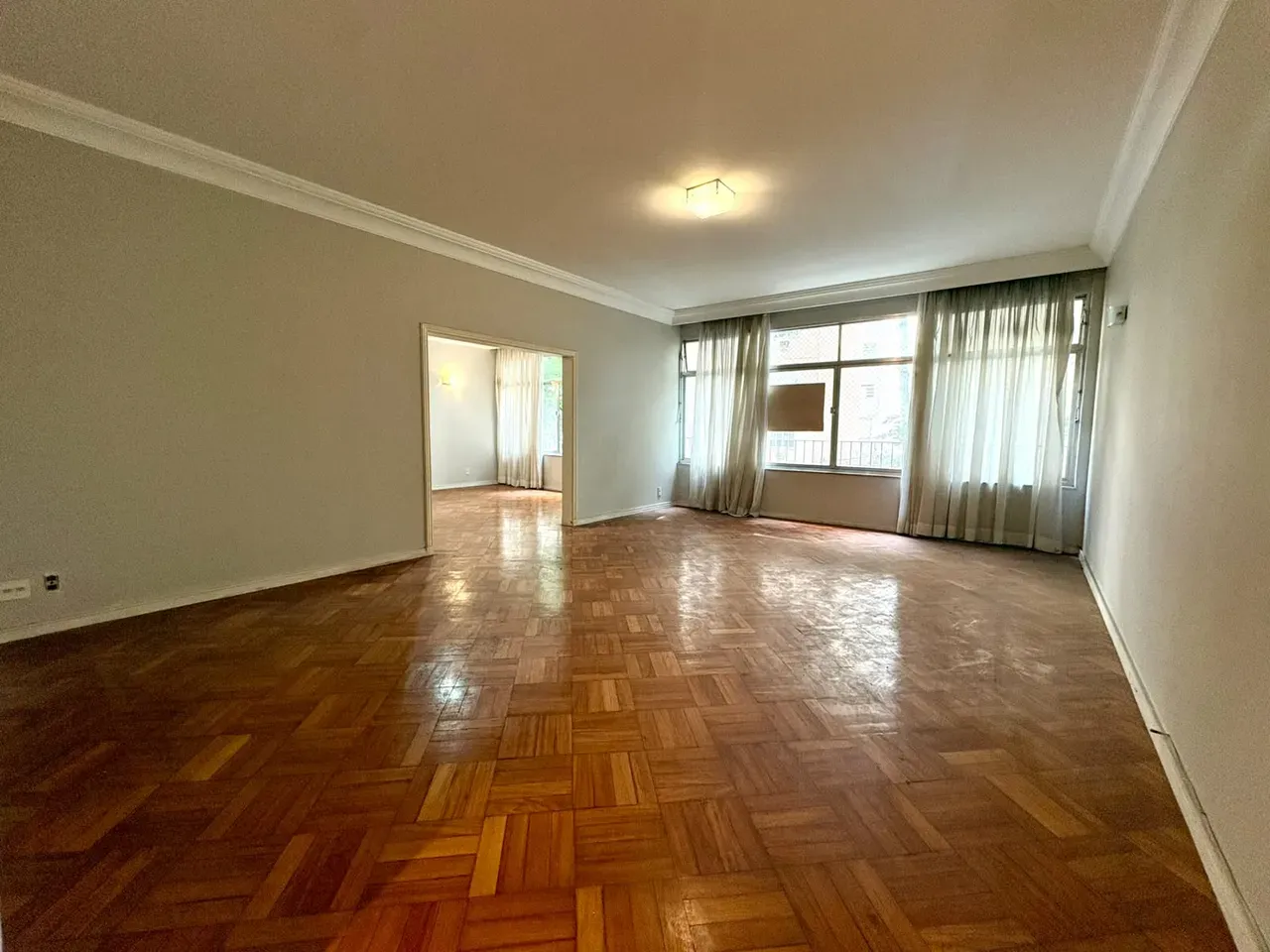 Apartamento, 215 m², com banheira — photo 5
