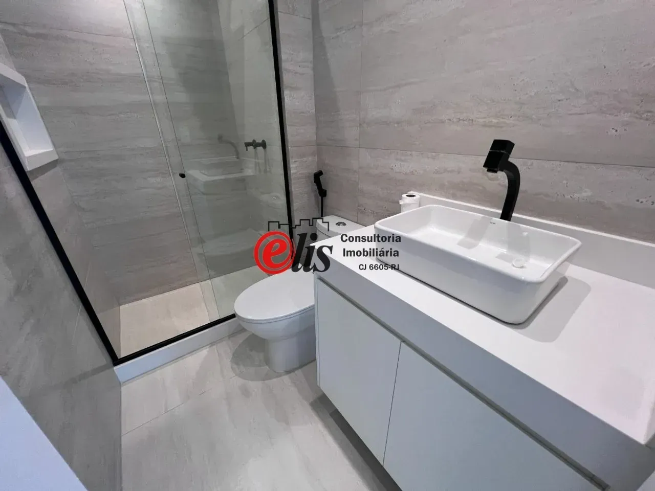 Apartment, 75 m², with floor-to-ceiling windows — photo 12