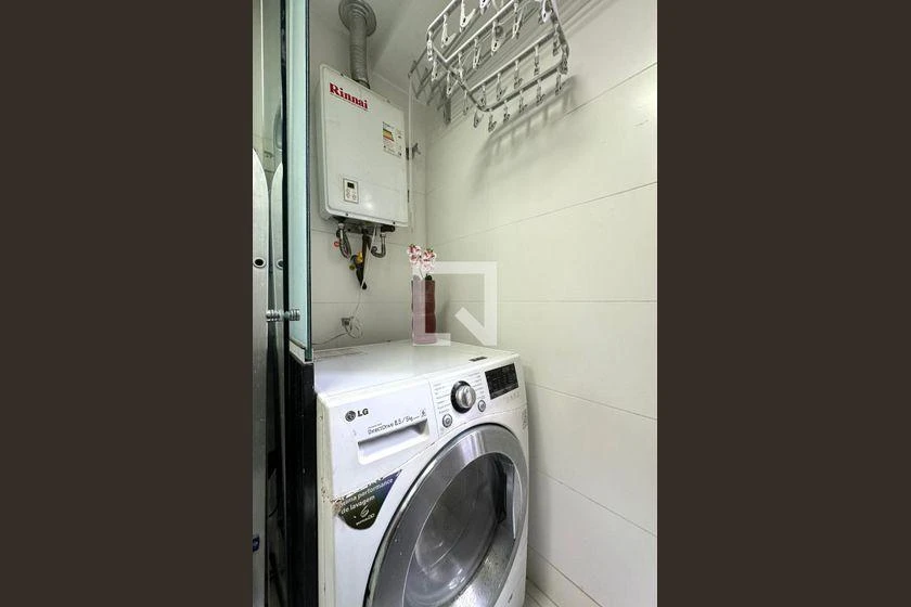 Apartamento mobiliado de 2 quartos em condomínio com piscina — photo 15