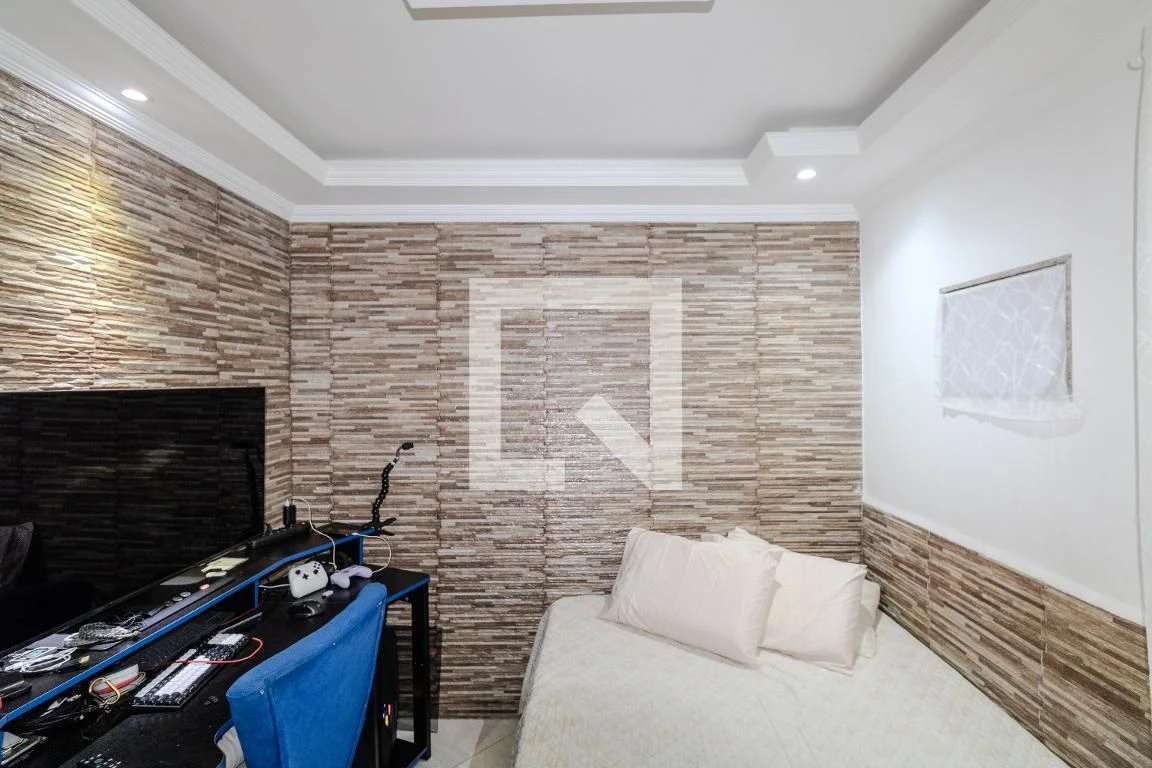 Furnished studio with 1 bedroom and 2 bathrooms — photo 16