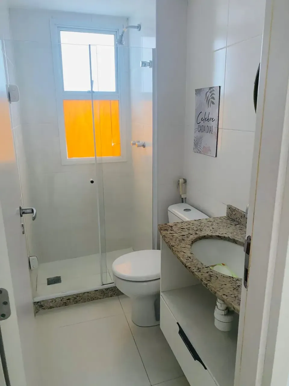 2-bedroom apartment with a closed kitchen and balcony — photo 6