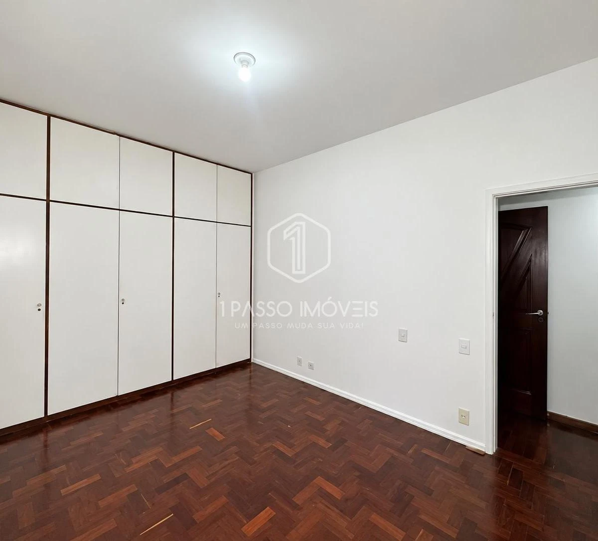Apartamento, 159 m², com janelas do piso ao teto — photo 20