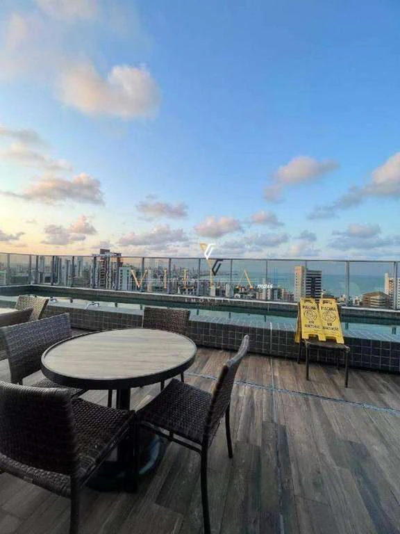 2-bedroom apartment with a private BBQ — photo 3
