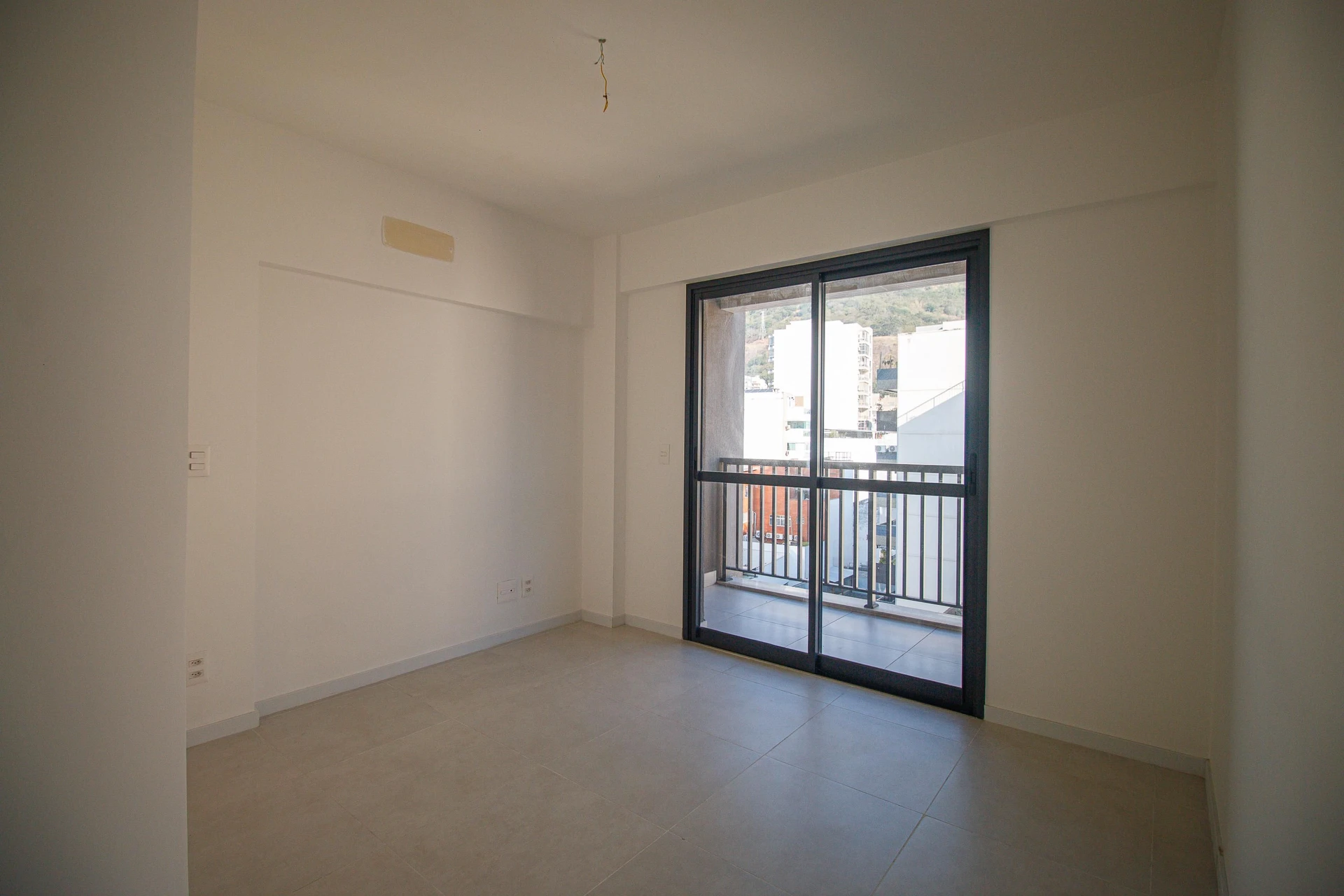 Apartamento mobiliado com 3 quartos e 3 banheiros — photo 25
