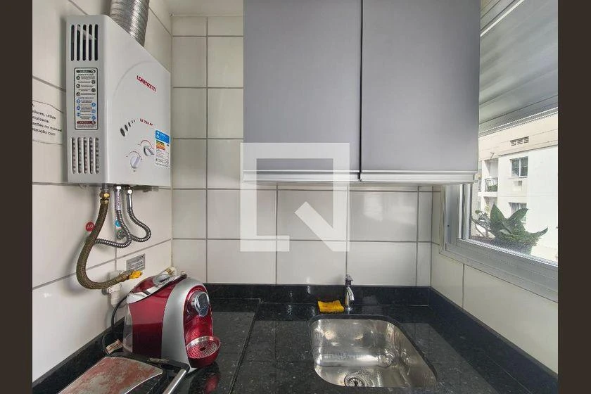 Furnished 50 m² apartment with gas stove kitchen — photo 24