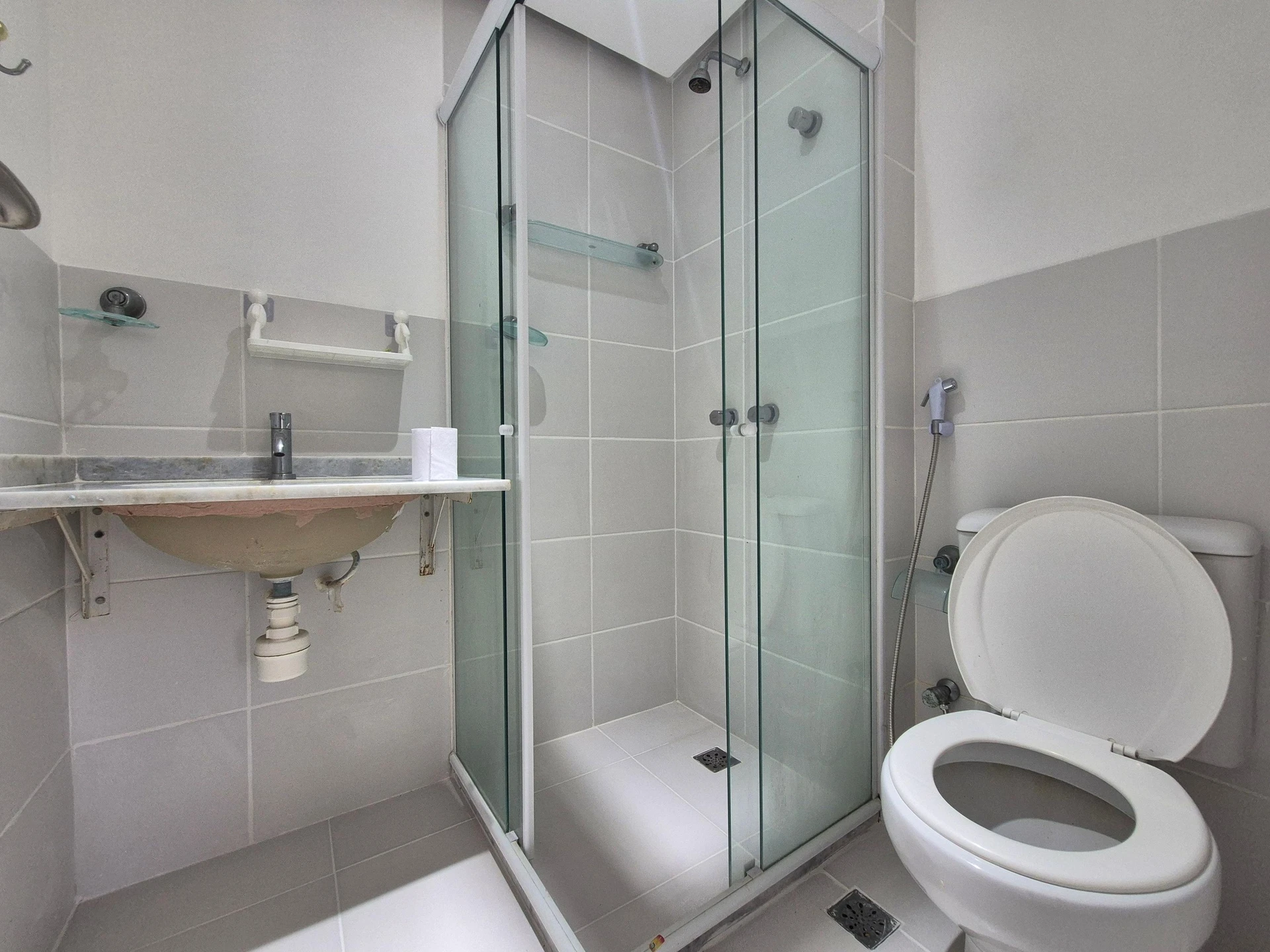 Unfurnished 3-bedroom apartment with balcony and 1 parking — photo 19