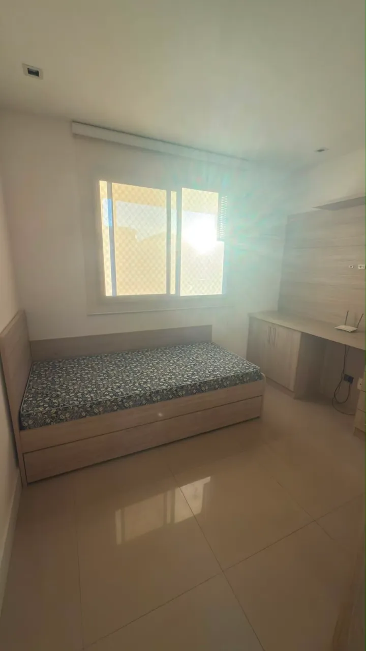 Furnished 2-bedroom apartment with 2 bathrooms — photo 3