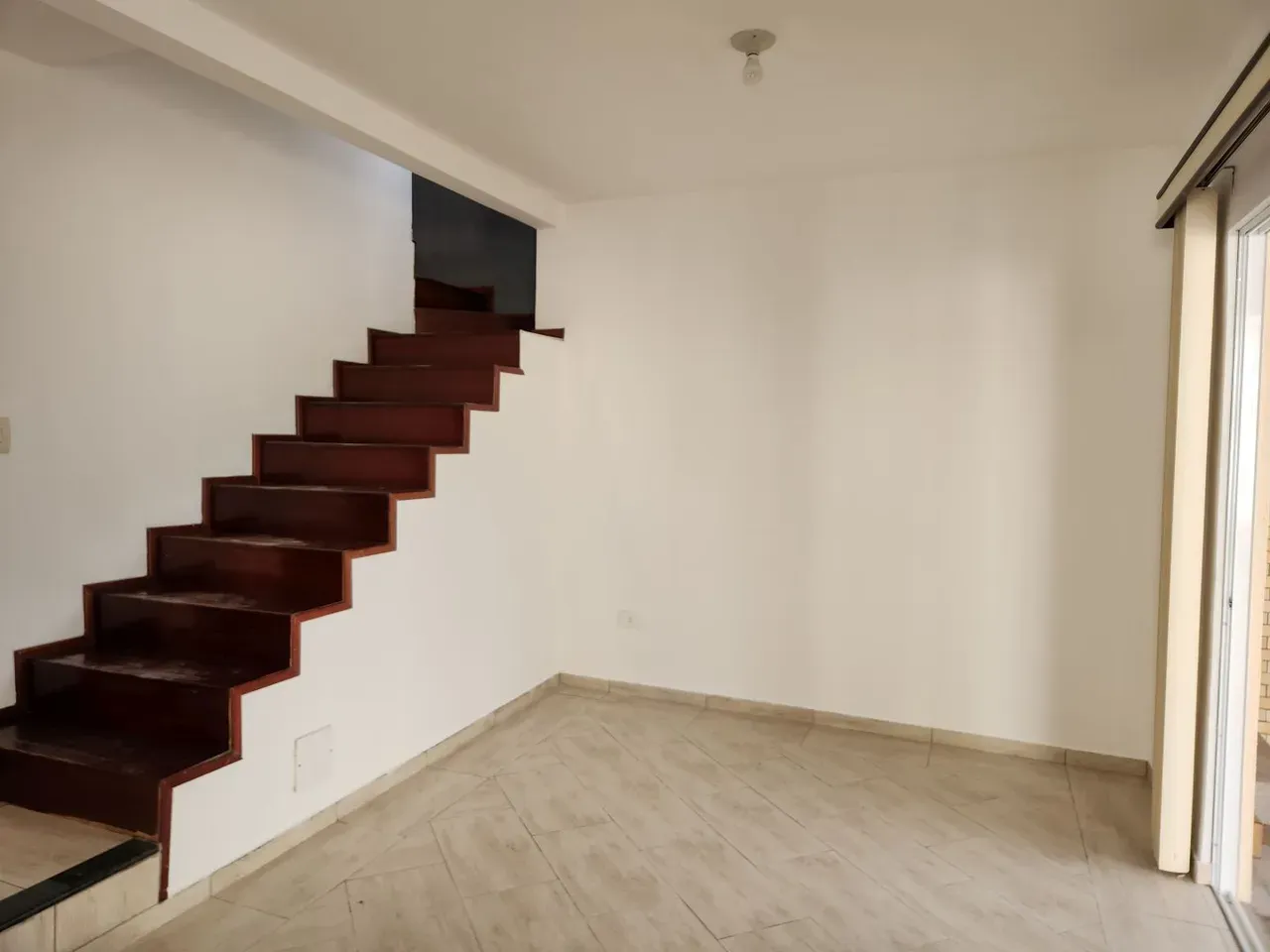 House with 3 bedrooms, 1 en-suite, private garden — photo 14
