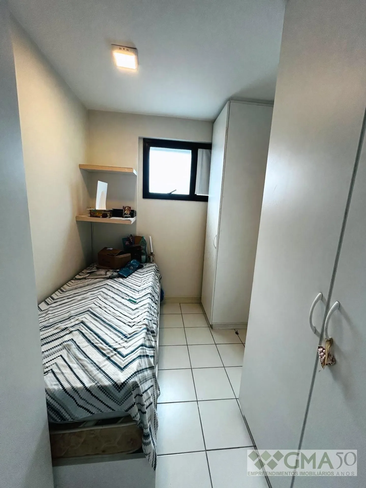 Apartment, 175 m², with a glass-enclosed balcony — photo 32