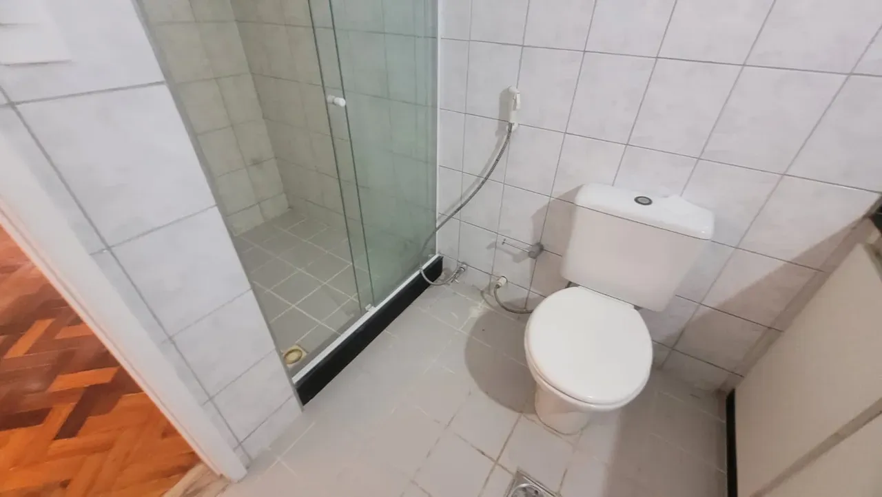 78 m² apartment with 2 bedrooms and 2 bathrooms — photo 28