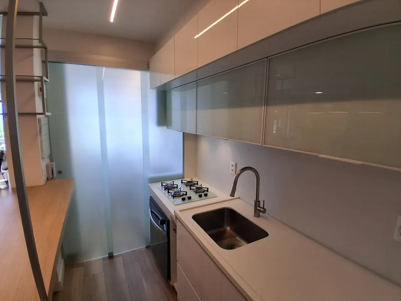 One-bedroom apartment with a dishwasher in Rio de Janeiro — photo 29