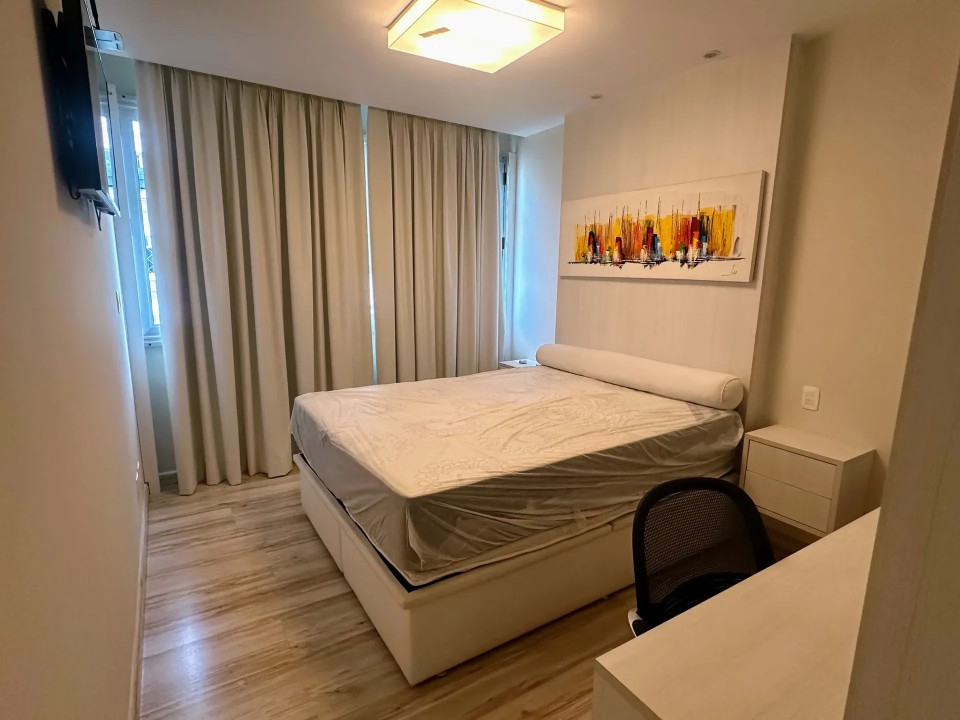 3-bedroom apartment with a home office — photo 3
