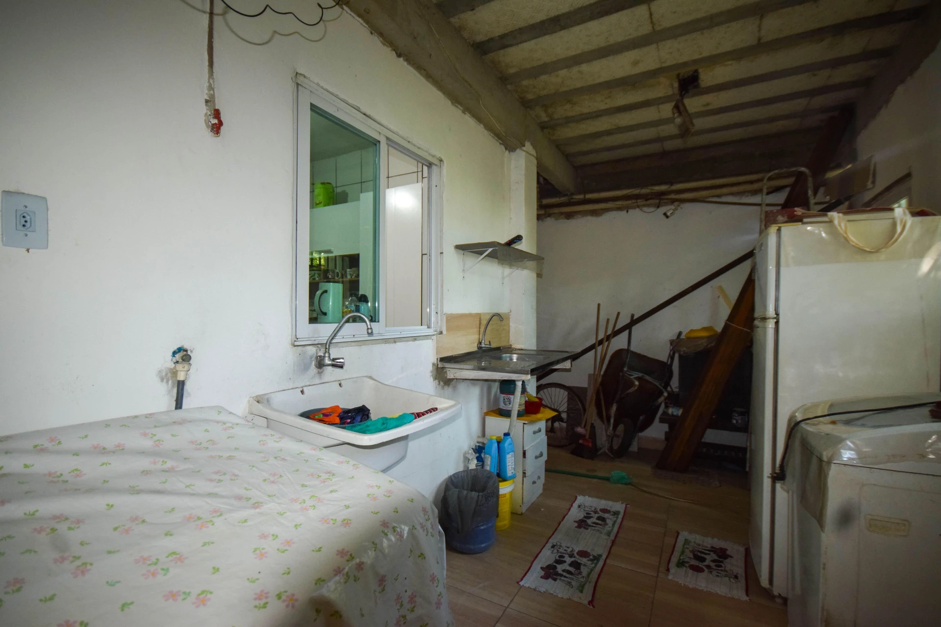 Furnished apartment with 2 bedrooms and private garden — photo 35