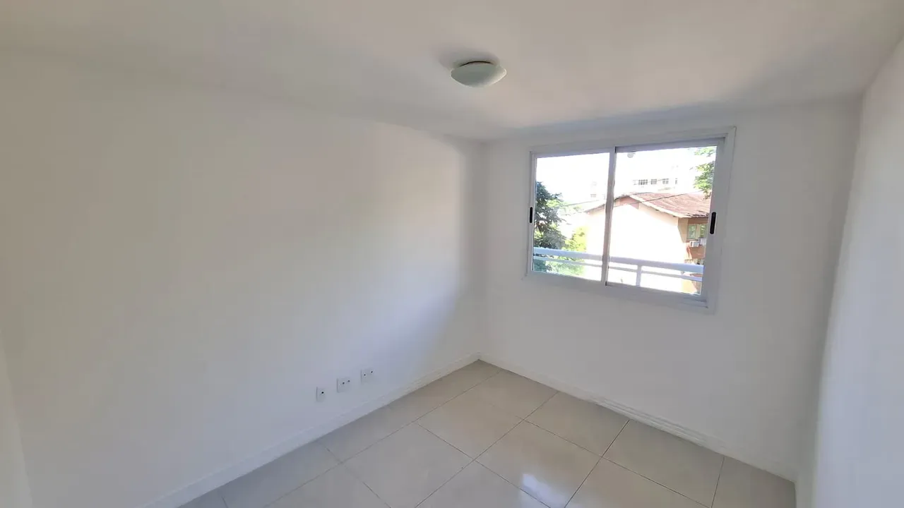 Apartamento de 2 quartos em condomínio com academia — photo 15