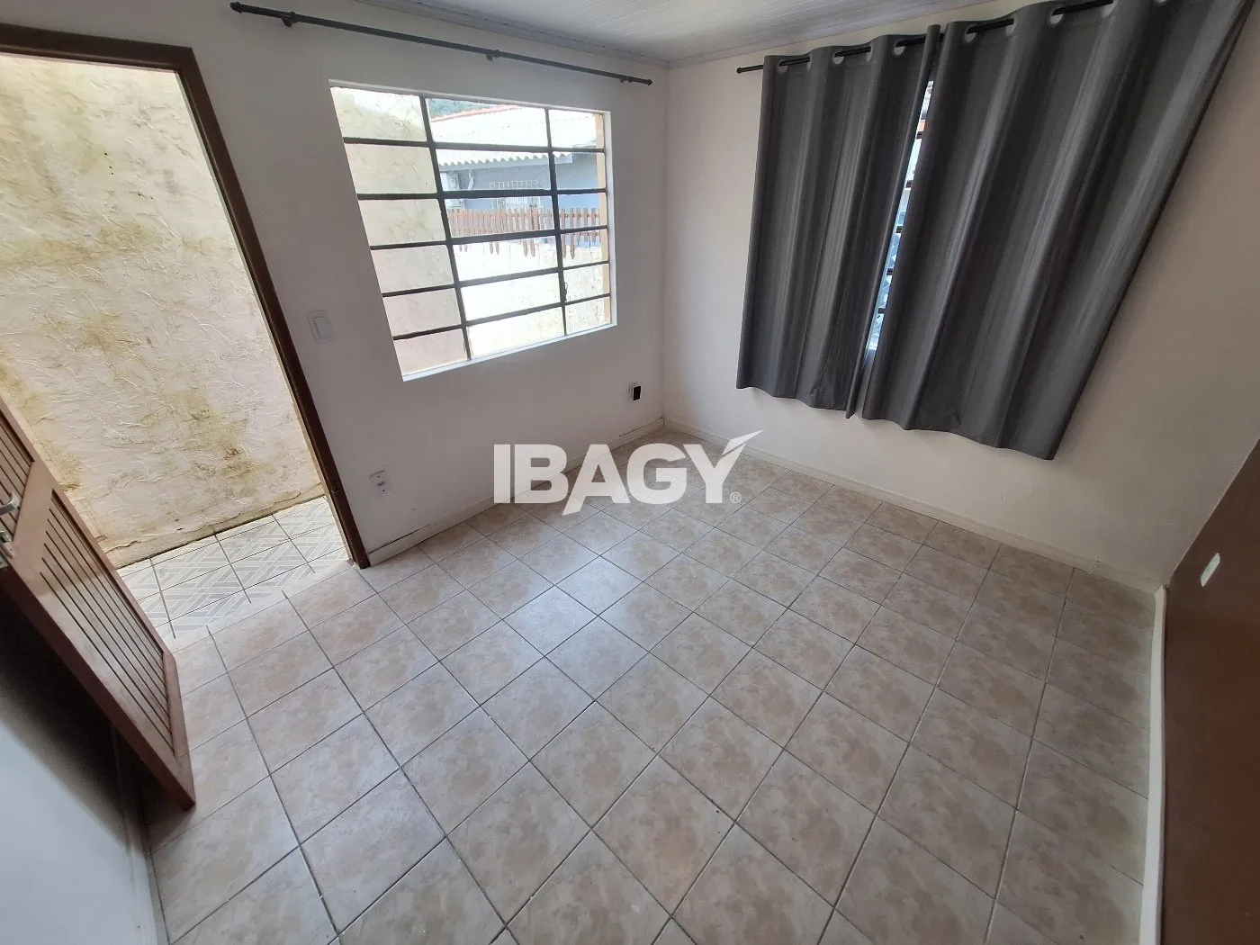 3-bedroom house with a grill on the balcony in Florianópolis — photo 7