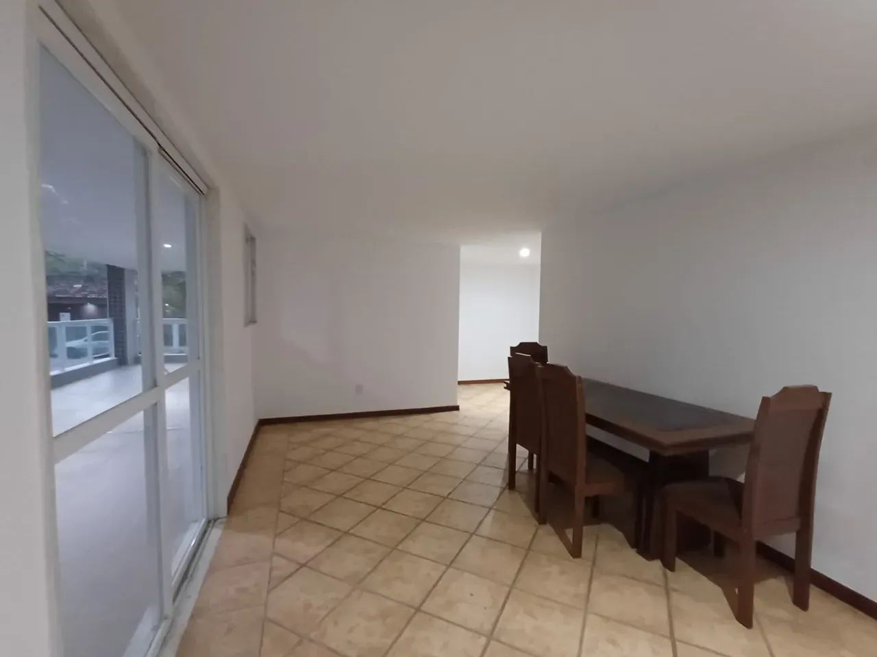 2-bedroom apartment, 1 with its own bathroom, 98 m² — photo 26