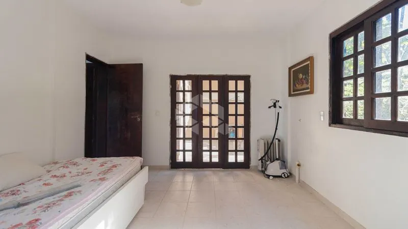 Furnished house 314 m² with 6 bedrooms and 4 parking — photo 11