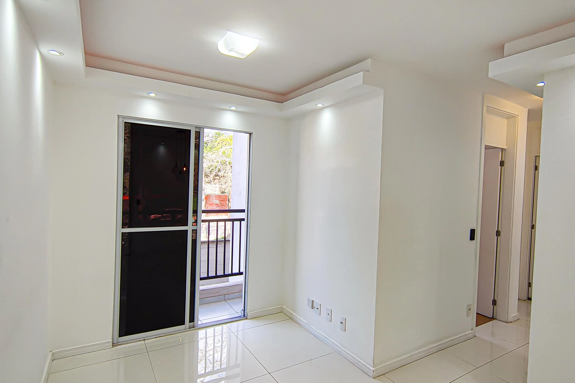 2-bedroom apartment with a mountain view in Rio de Janeiro — photo 5
