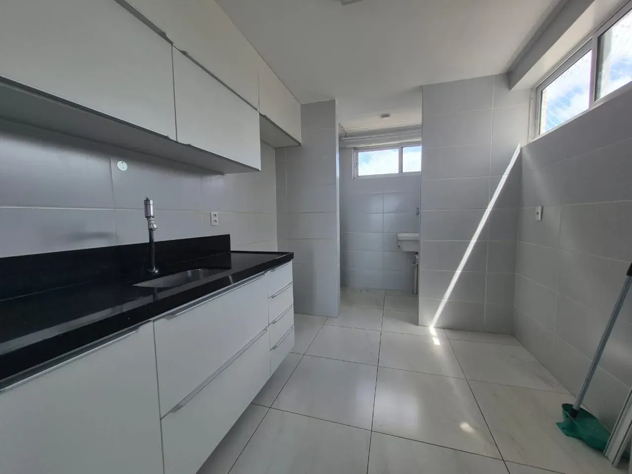 Apartamento com 3 quartos e 2 suítes
