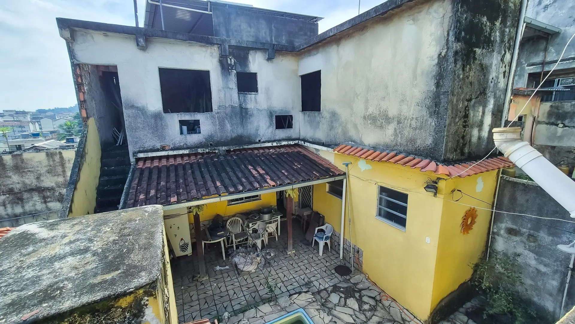 Furnished house with 4 bedrooms, 3 baths and yard — photo 135