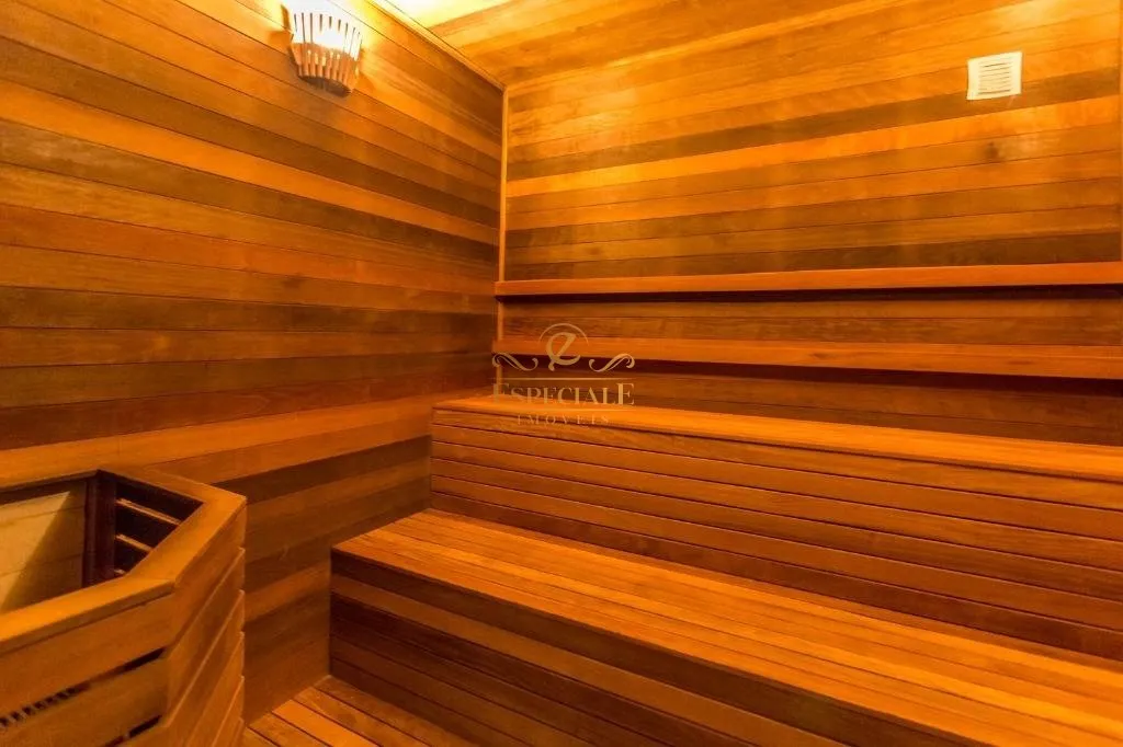 Furnished 1-bedroom apartment with 111 m² — photo 11
