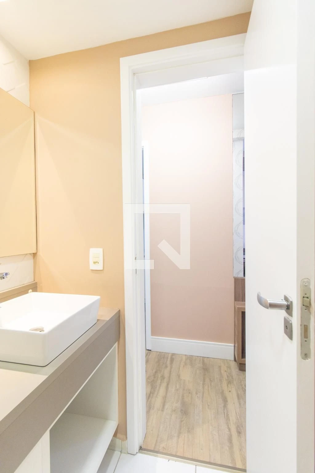 Home office in a 2-bedroom apartment, 74 m² — photo 44