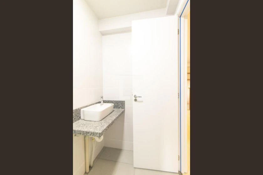 Apartment, 51 m², with a grill on the balcony — photo 39