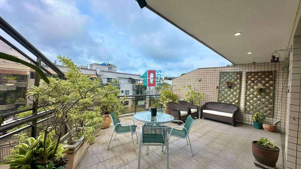 Furnished 3-bedroom apartment with balcony and 3 parking — photo 14