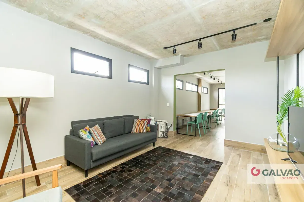 Apartamento amueblado de 42 m² con 2 dormitorios y 1 baño — photo 32