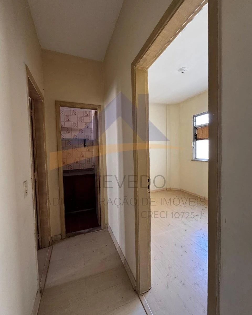 2-bedroom apartment with balcony and suite bathroom — photo 8