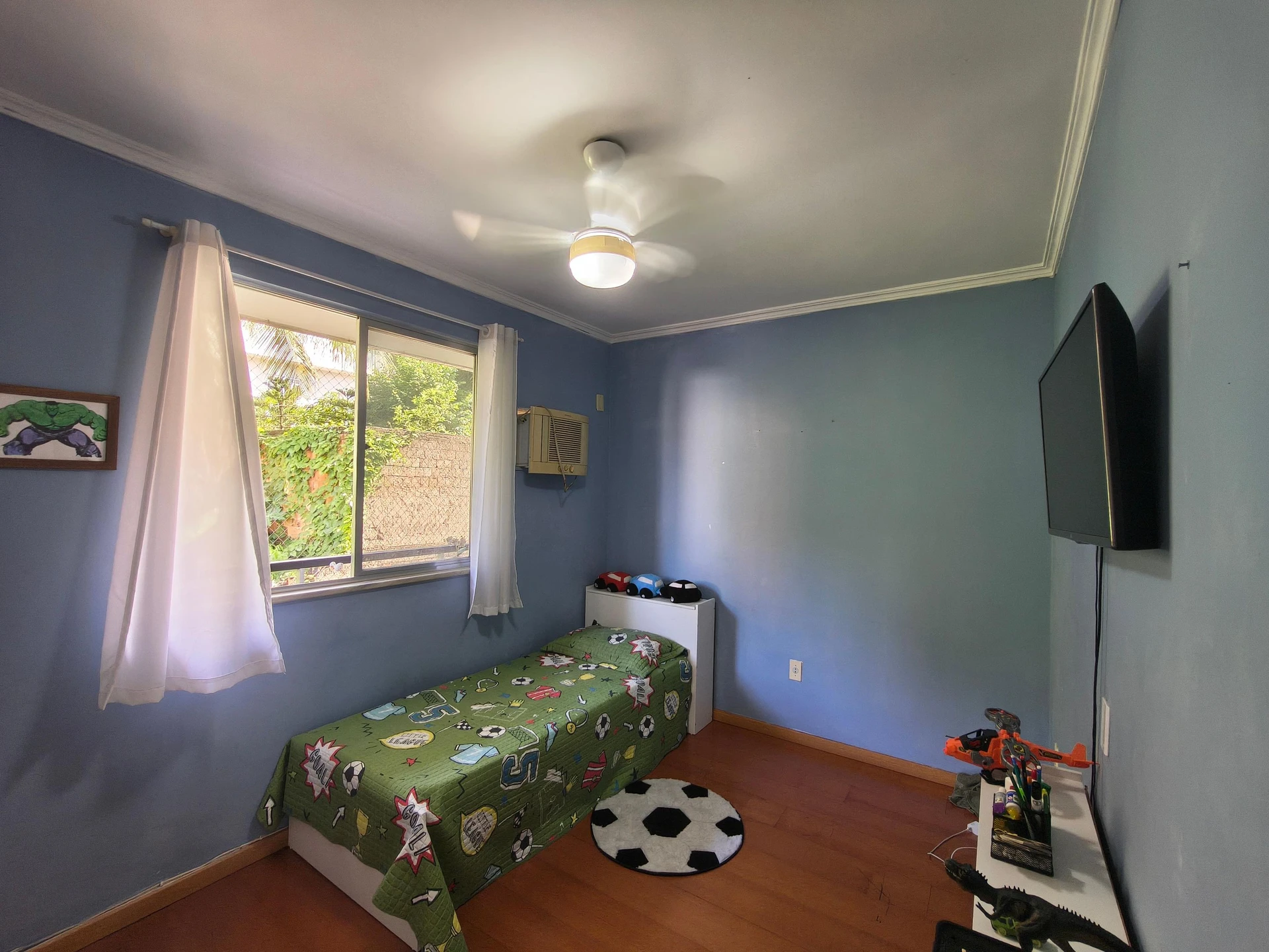 Apartamento amueblado con 3 dormitorios y balcón — photo 21