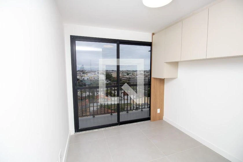 Apartment with 3 bedrooms, integrated kitchen, 76 m² — photo 34