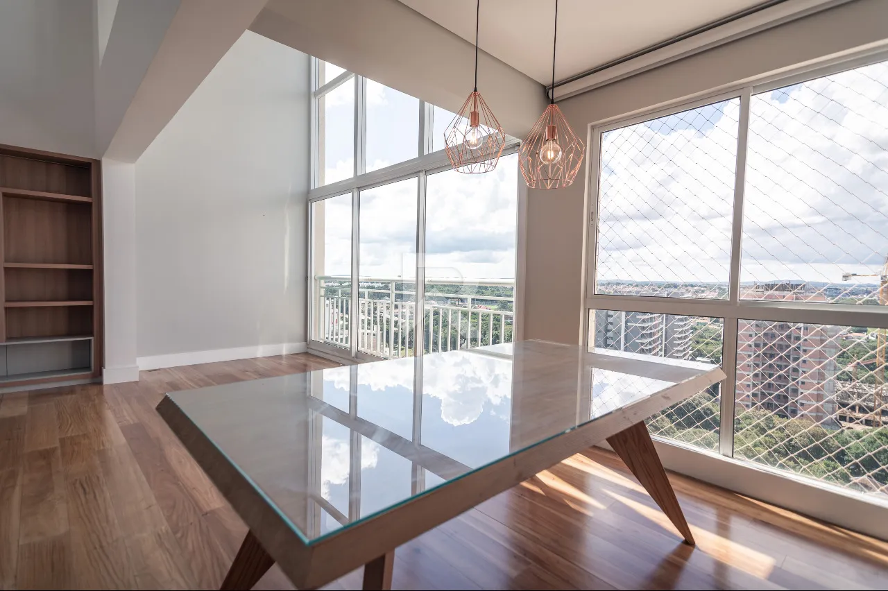 Apartamento de 231 m² com 4 quartos e 5 banheiros — photo 8