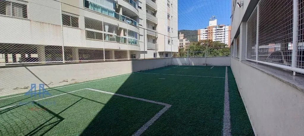 3-bedroom apartment with a private BBQ — photo 39