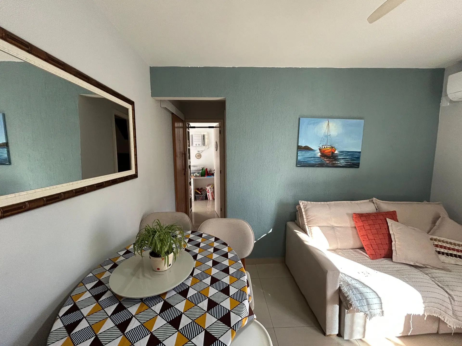 2-bedroom apartment with a mountain view in Rio de Janeiro — photo 36