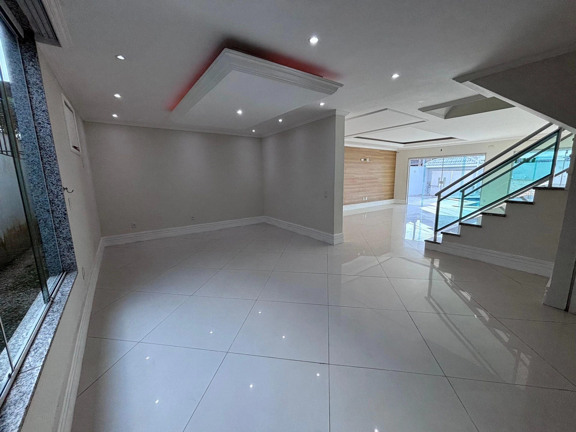 Condo house with 6 bedrooms and a balcony grill — photo 67