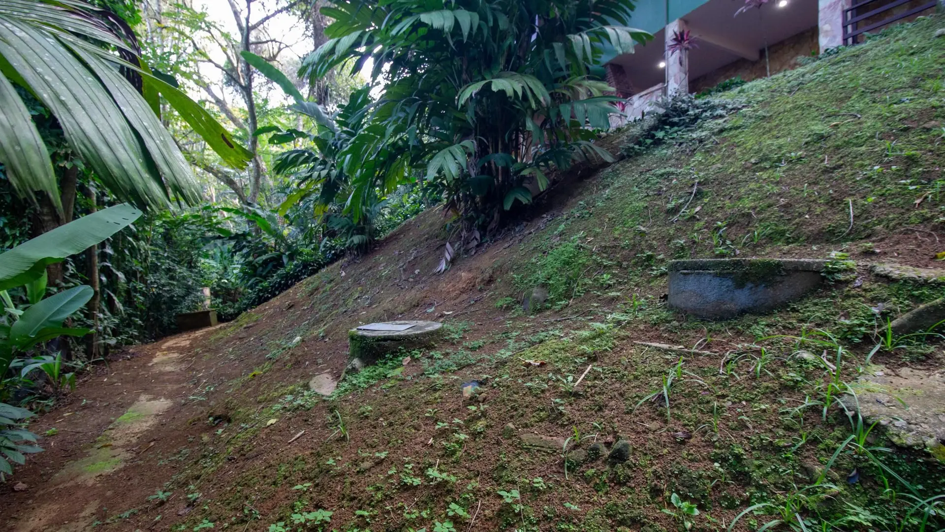 Casa com 4 quartos e 4 banheiros, com 3 vagas — photo 59