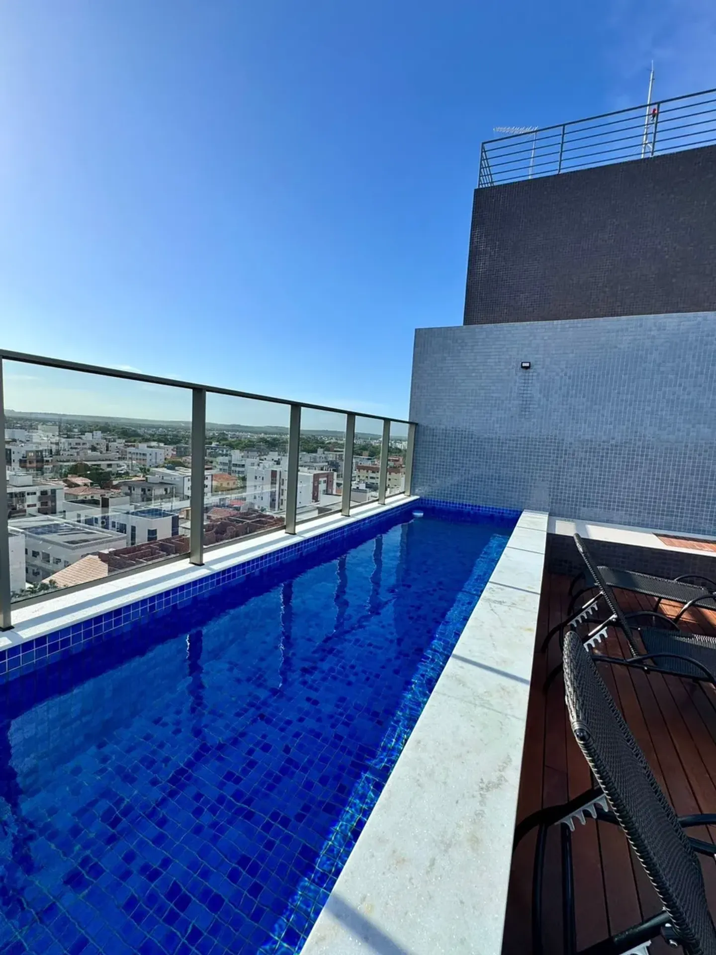Квартира 145 м² з 4 спальнями-сюїтами та паркуванням — photo 3