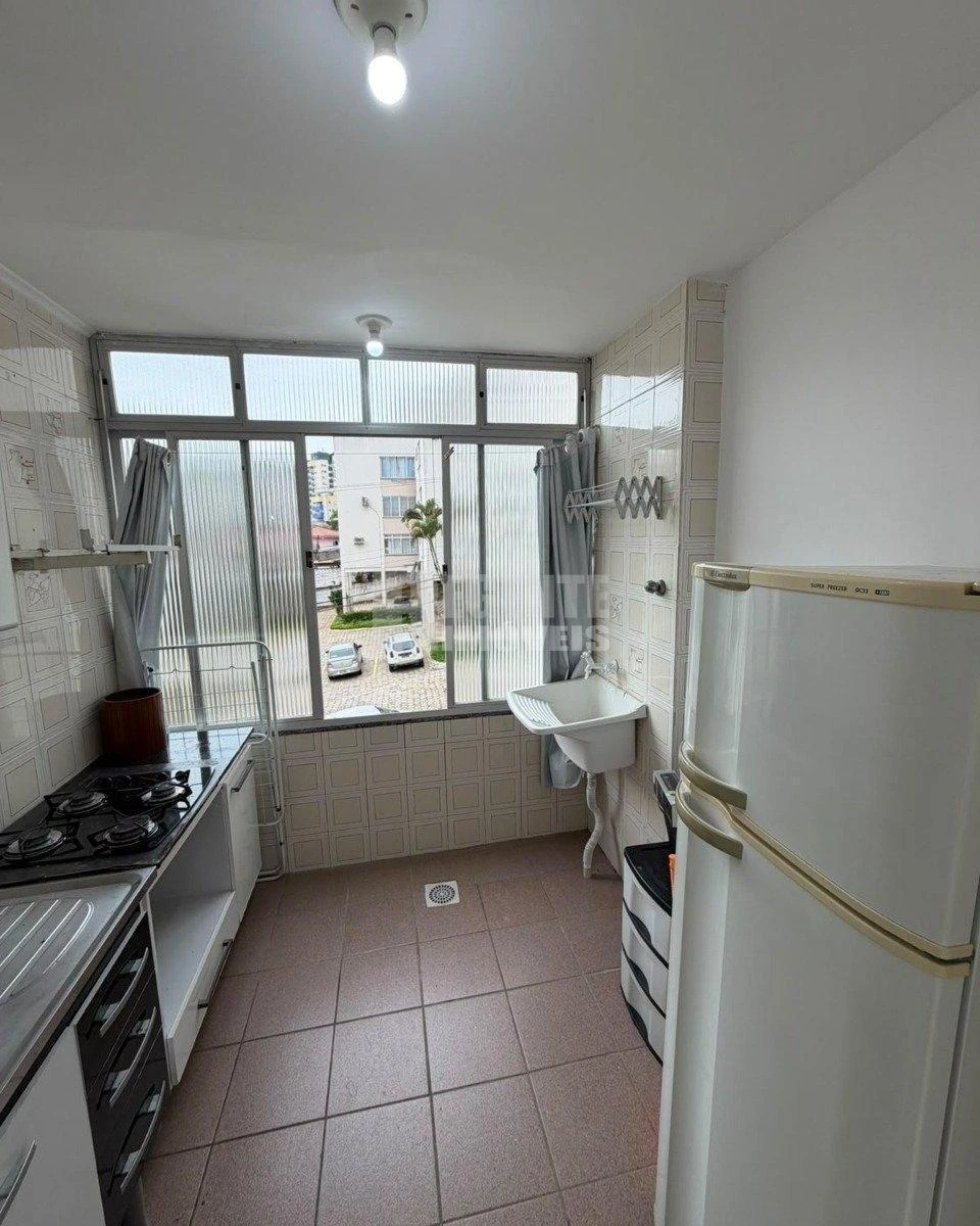 One-bedroom apartment with a home office in Florianópolis — photo 10