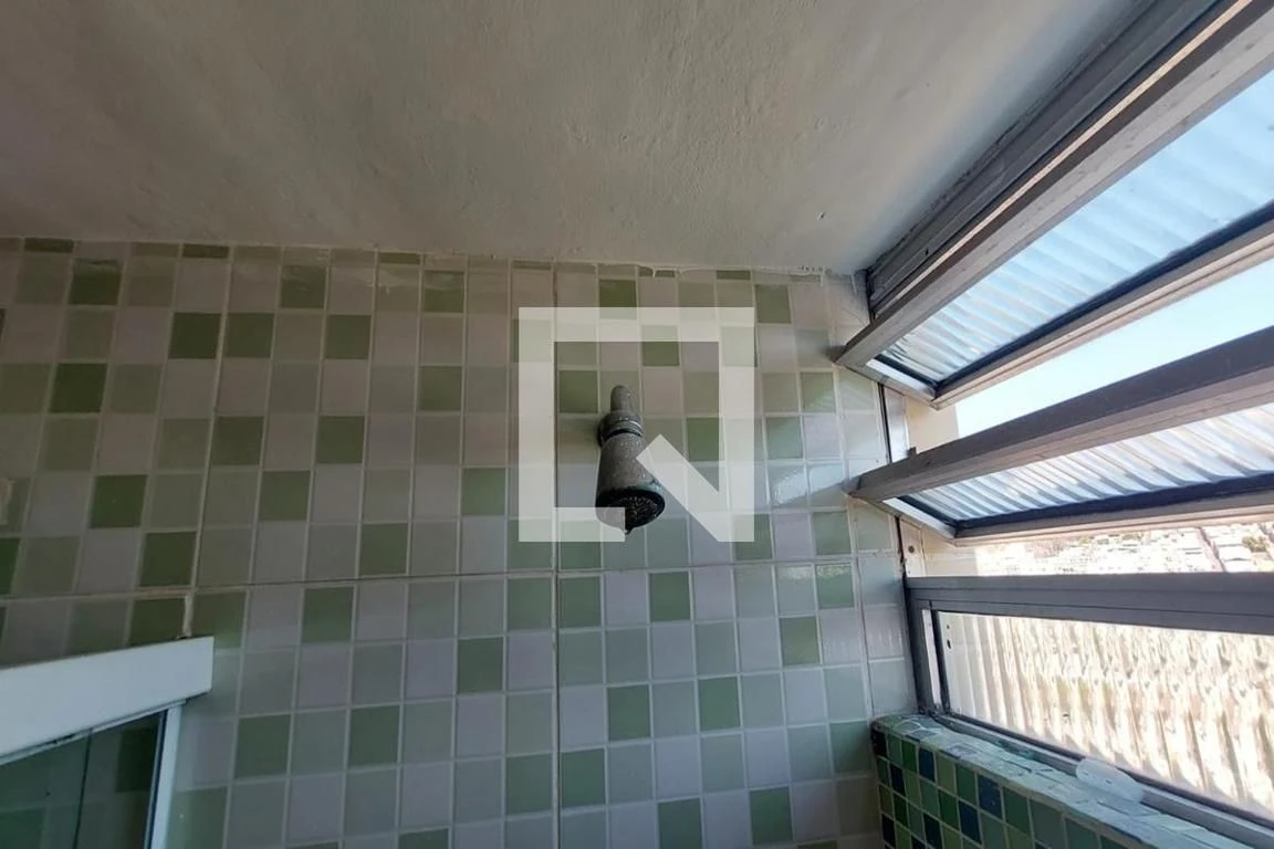 2-bedroom apartment in a building with a pool — photo 57