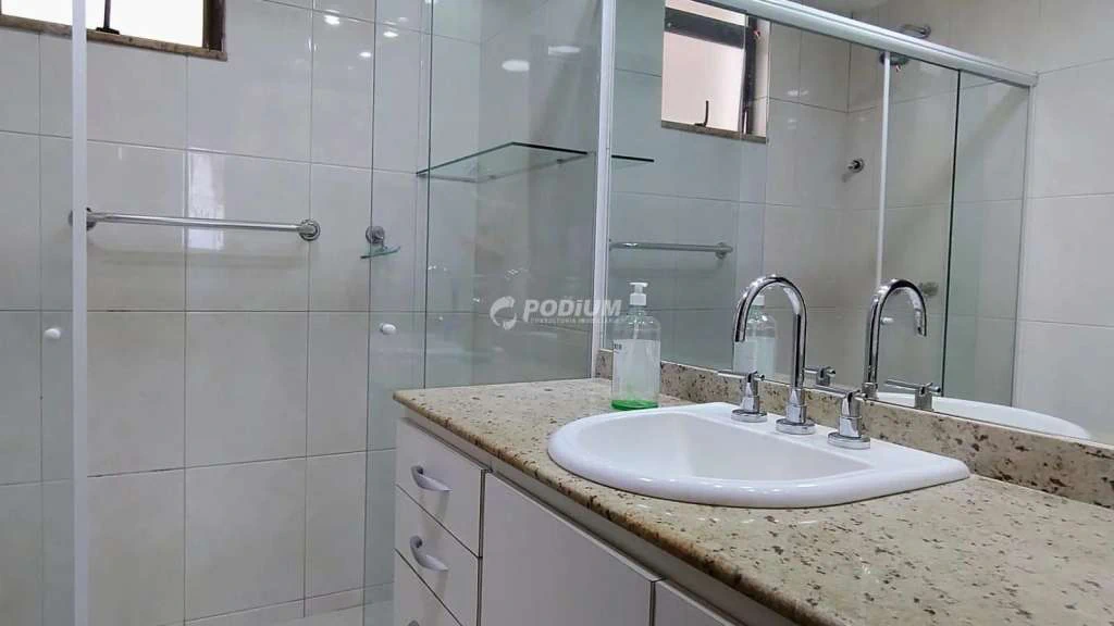 4-bedroom apartment with sauna in the building and 180 m² — photo 26