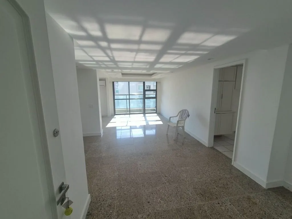Apartamento de 4 quartos em condomínio com sauna — photo 47