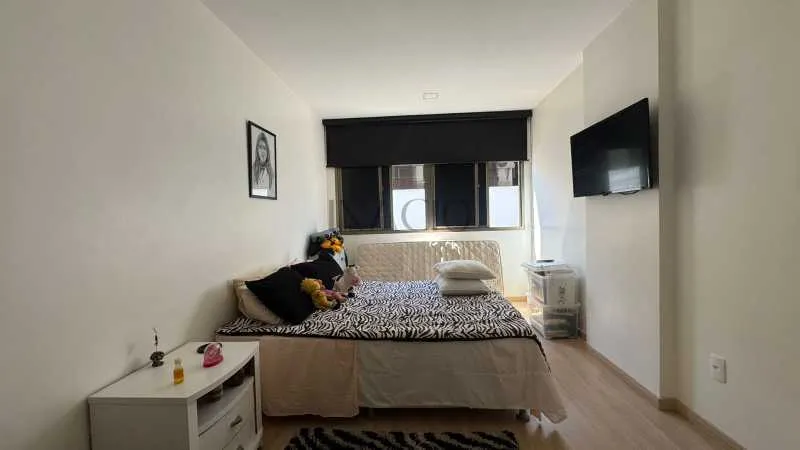 Apartamento mobiliado com 4 quartos e 2 banheiros — photo 7